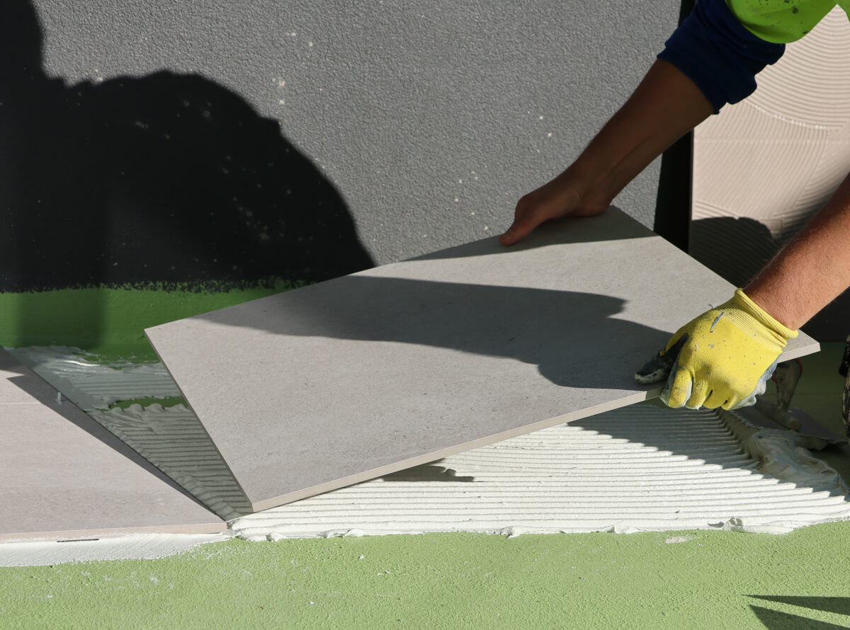 From Preparation to Grouting: How a Professional Tiling Project Works